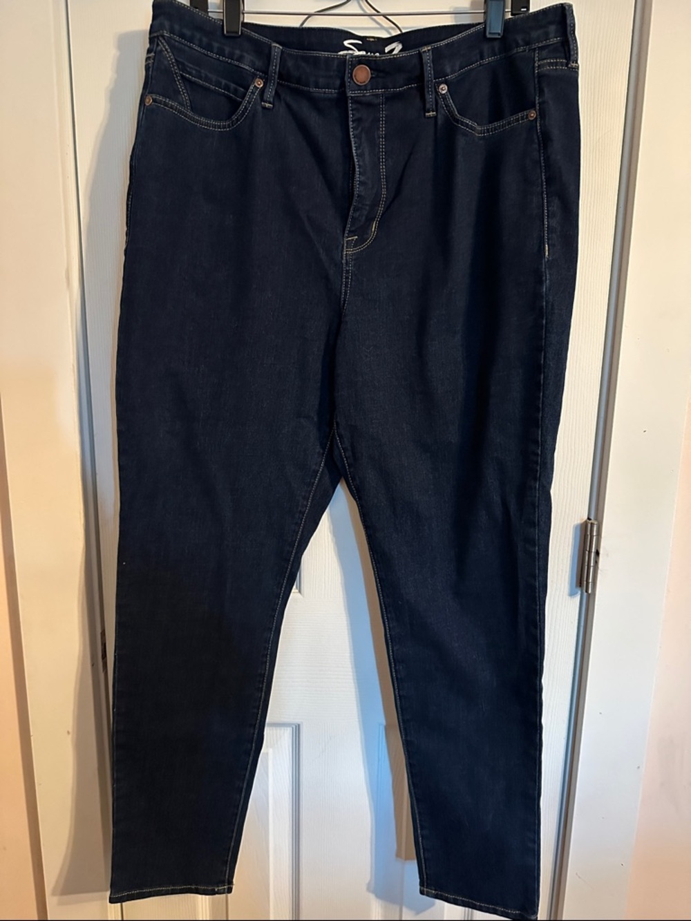 Seven7 Slim Straight Jeans in Dark Indigo Size 16 Like New